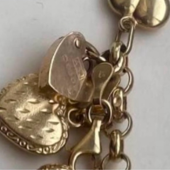 14kt Yellow Gold Charm Bracelet - Picture 14 of 15